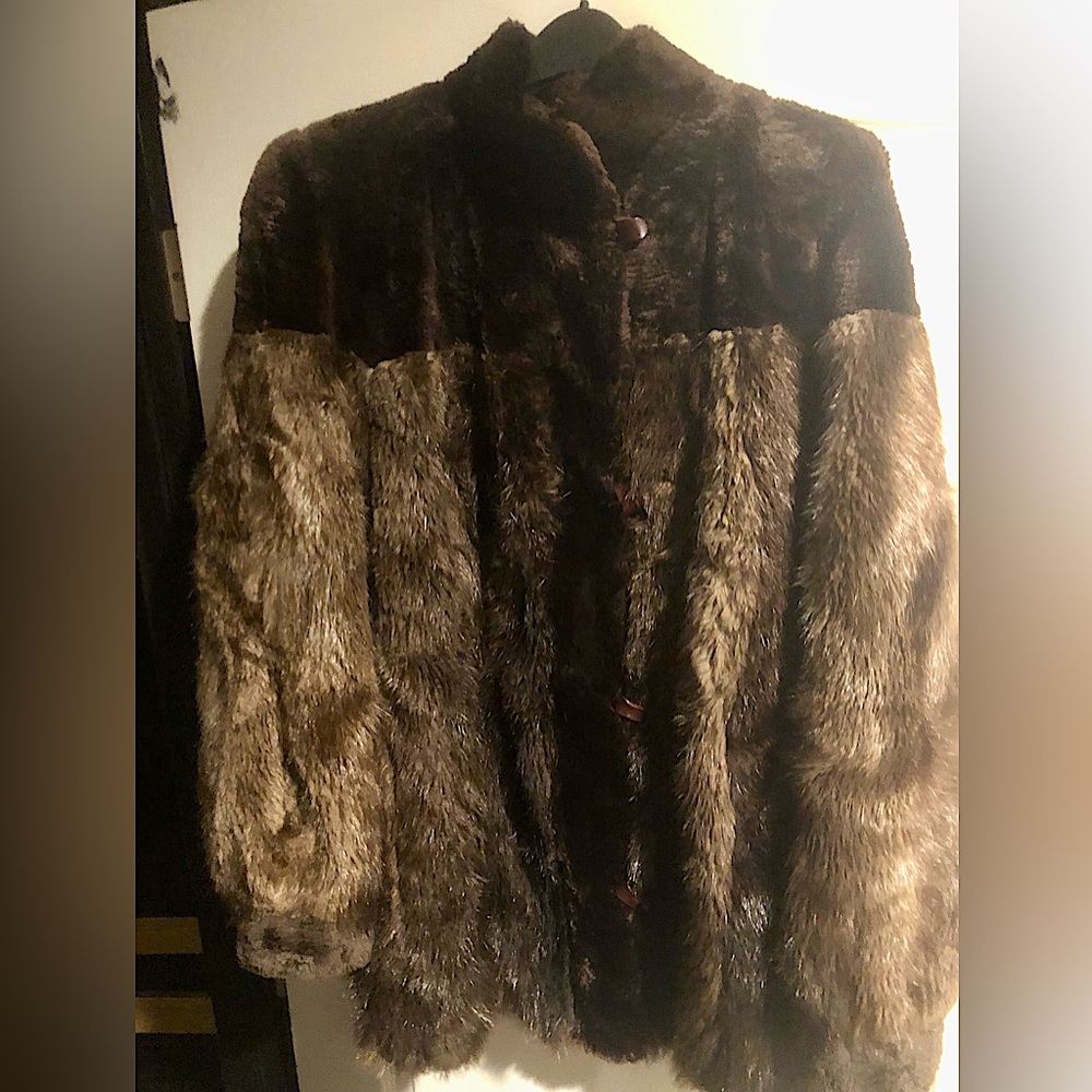 **RARE** Vintage Fur Coat from the now closed Ribnick furs of Minneapolis